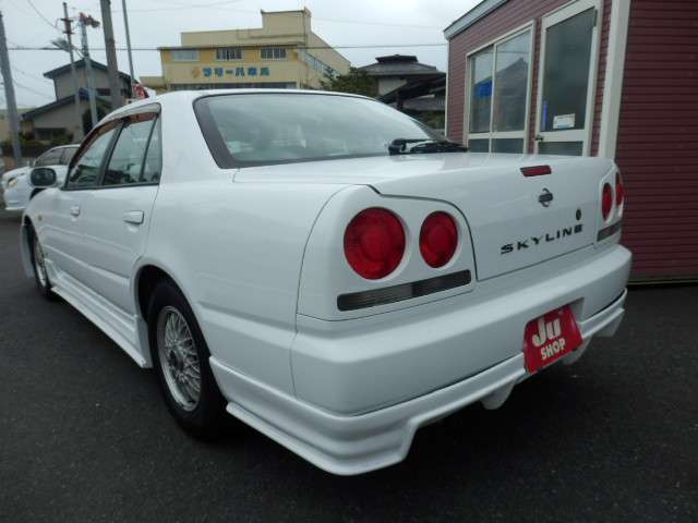 日産 スカイライン ２．０ ＧＴ H11年 (関東) 99
