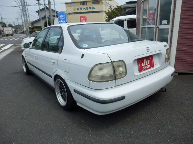 ホンダ シビックフェリオ １．５ ＶＩ H9年 (関東) 99