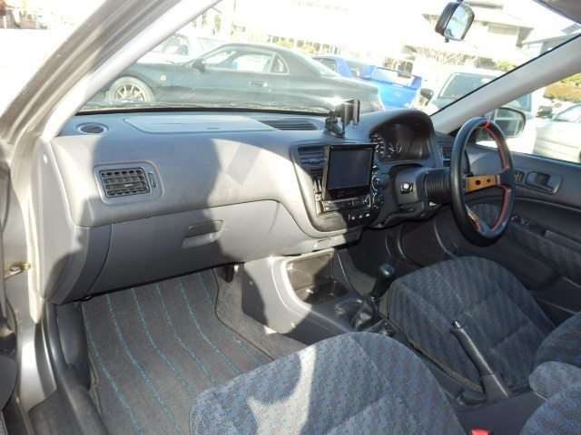 ホンダ シビック １．５ ＶＴＩ H11年 (関東) 99