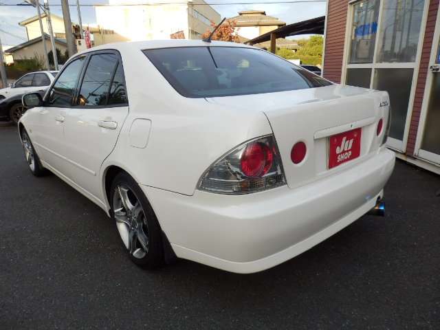 トヨタ アルテッツァ ２．０ ＡＳ２００ Ｌエディション H13年 (関東) 99