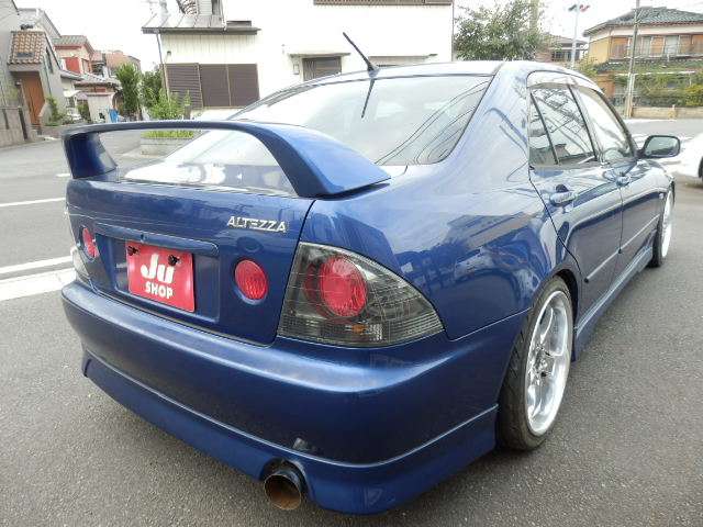 トヨタ アルテッツァ ２．０ ＲＳ２００ リミテッド ナビパッケージ H14年 (関東) 99