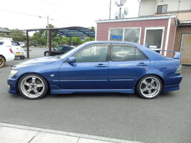 トヨタ アルテッツァ ２．０ ＲＳ２００ リミテッド ナビパッケージ H14年 (関東) 99