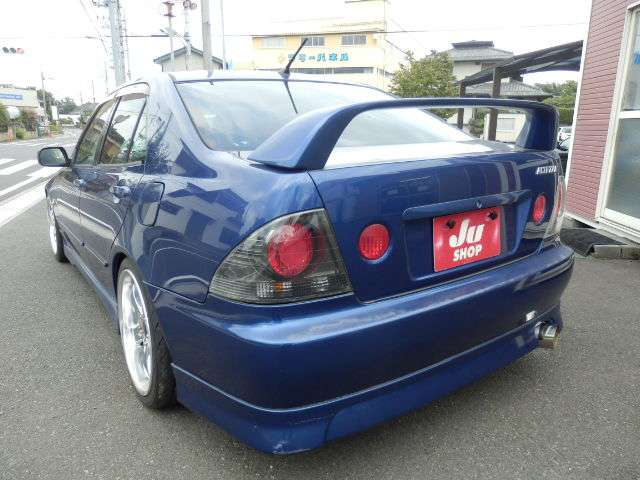 トヨタ アルテッツァ ２．０ ＲＳ２００ リミテッド ナビパッケージ H14年 (関東) 99