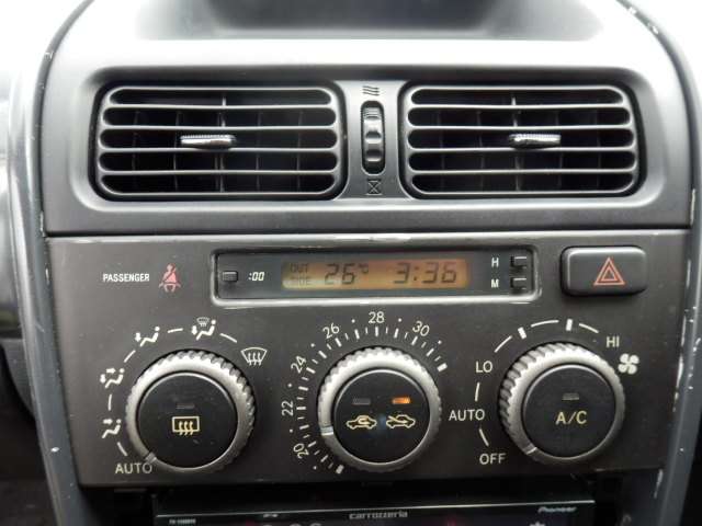 トヨタ アルテッツァ ２．０ ＲＳ２００ リミテッド ナビパッケージ H14年 (関東) 99