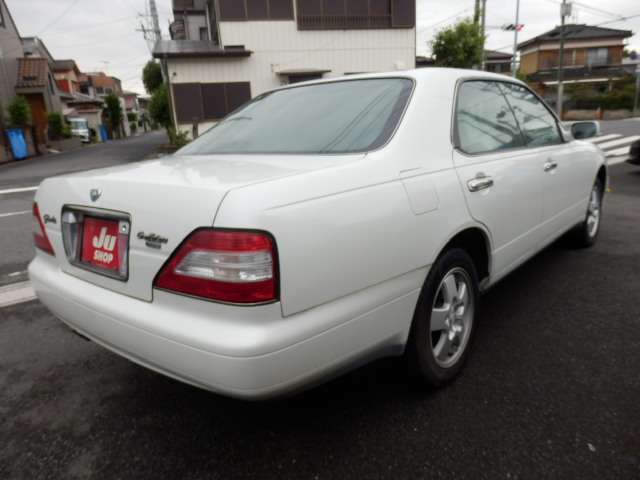 日産 グロリア ２．５ グランツーリスモ ＳＶ ＦＯＵＲ ４ＷＤ H10年 (関東) 99