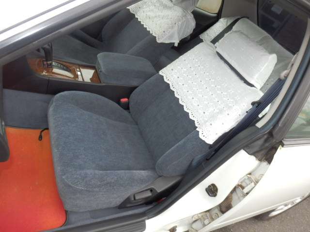 日産 グロリア ２．５ グランツーリスモ ＳＶ ＦＯＵＲ ４ＷＤ H10年 (関東) 99