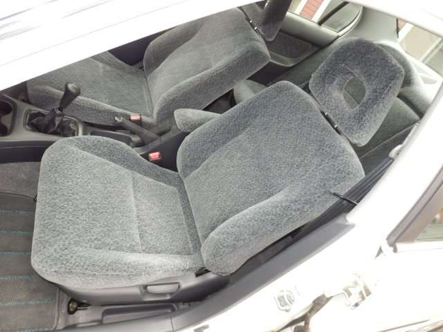 いすゞ ジェミニ １．６ Ｃ／Ｃ H12年 (関東) 99
