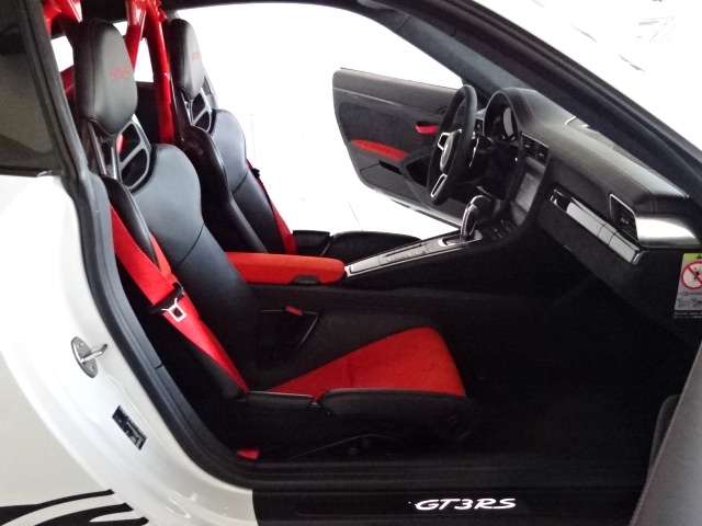 ポルシェ ９１１ ＧＴ３ ＲＳ ＰＤＫ H28年 (甲信越・北陸) 99