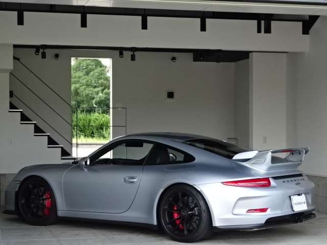 ポルシェ ９１１ ＧＴ３ ＰＤＫ H26年 (甲信越・北陸) 99