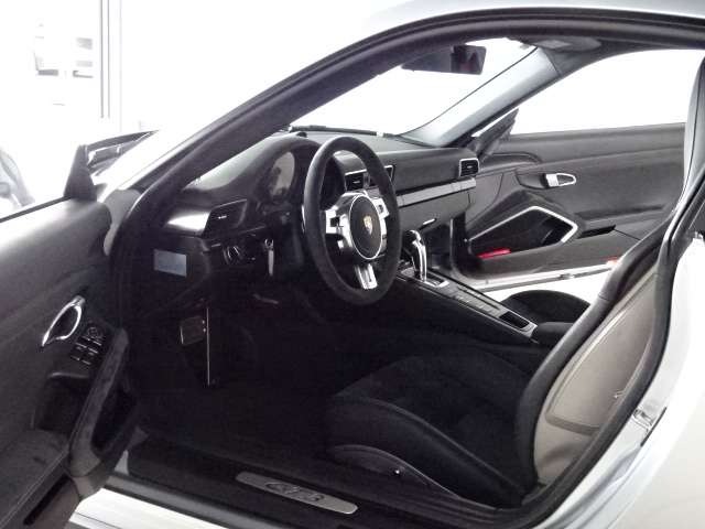 ポルシェ ９１１ ＧＴ３ ＰＤＫ H26年 (甲信越・北陸) 99