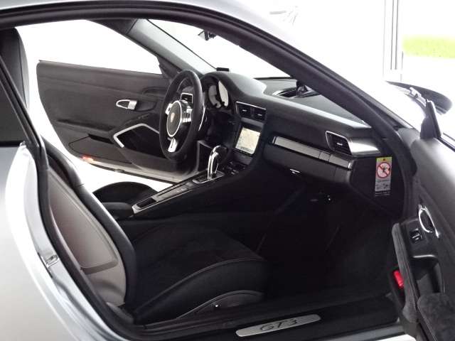 ポルシェ ９１１ ＧＴ３ ＰＤＫ H26年 (甲信越・北陸) 99