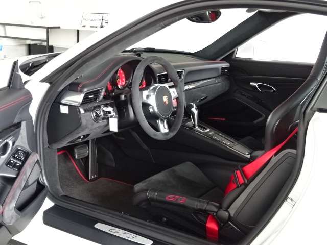 ポルシェ ９１１ ＧＴ３ ＰＤＫ H26年 (甲信越・北陸) 99