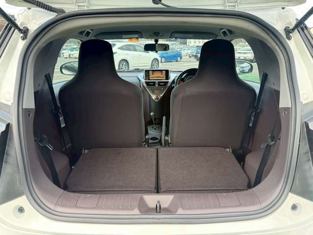 トヨタ ｉＱ １．０ １００Ｇ H21年 (近畿) 99
