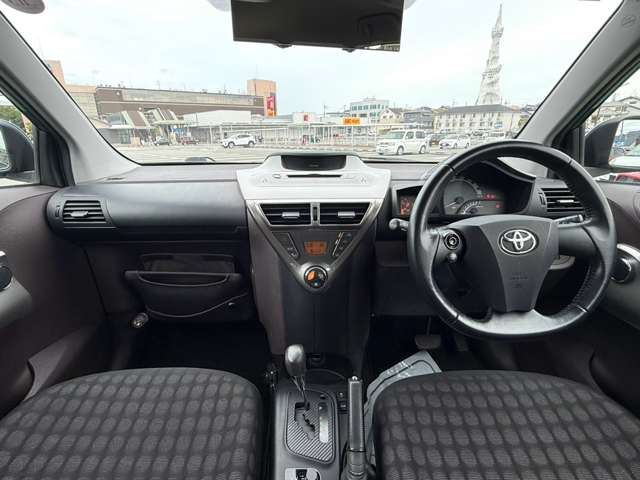 トヨタ ｉＱ １．０ １００Ｇ H20年 (近畿) 99