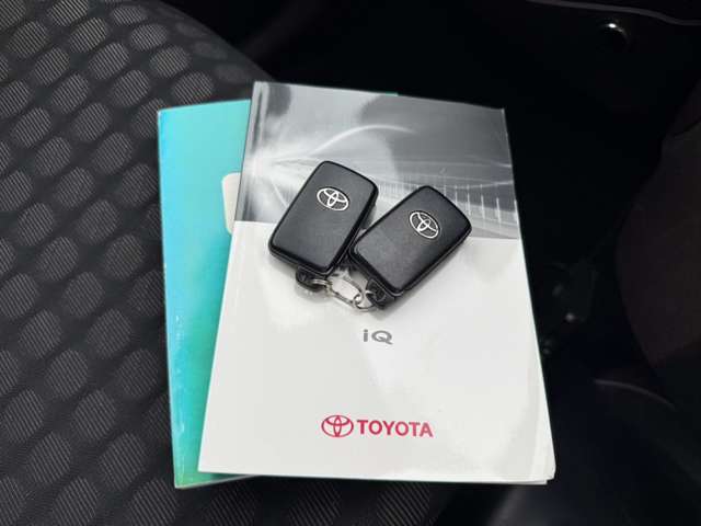 トヨタ ｉＱ １．０ １００Ｇ H20年 (近畿) 99