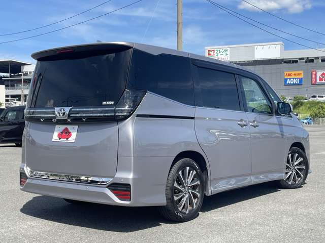 トヨタ ヴォクシー ２．０ Ｓ－Ｚ R4年 (近畿) 99