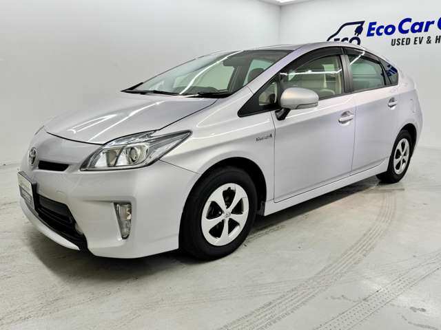 トヨタ プリウス １．８ Ｓ H25年 (近畿) 99