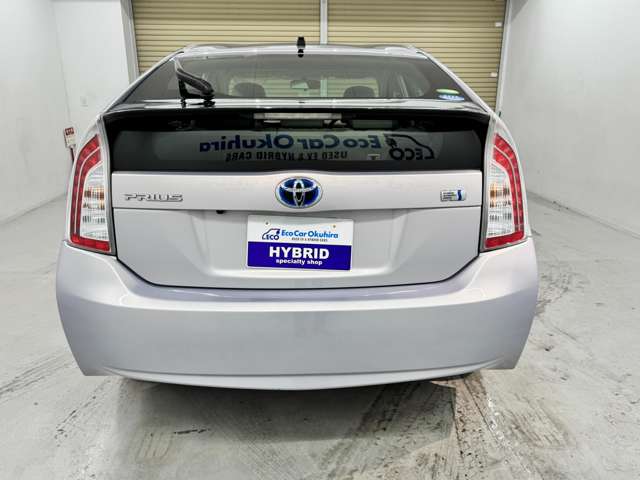 トヨタ プリウス １．８ Ｓ H25年 (近畿) 99