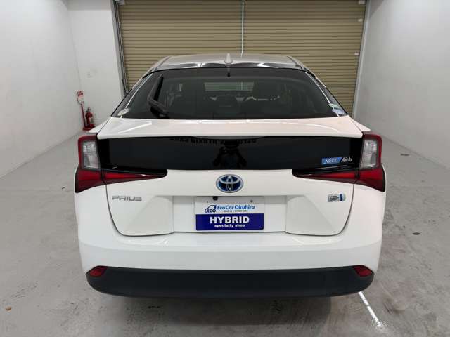 トヨタ プリウス １．８ Ｓ R1年 (近畿) 99