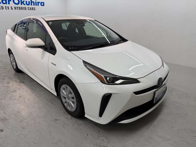 トヨタ プリウス １．８ Ｓ R1年 (近畿) 99
