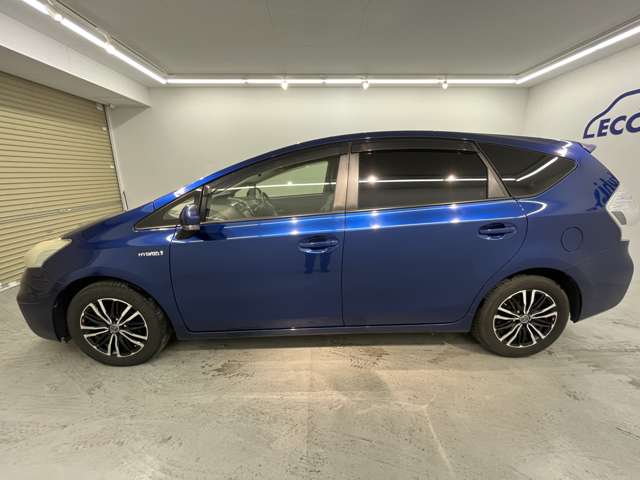 トヨタ プリウスΑ １．８ Ｓ Ｌセレクション H25年 (近畿) 99