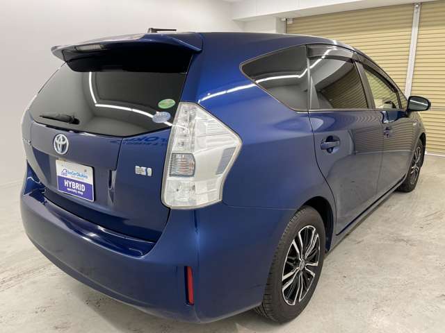 トヨタ プリウスΑ １．８ Ｓ Ｌセレクション H25年 (近畿) 99