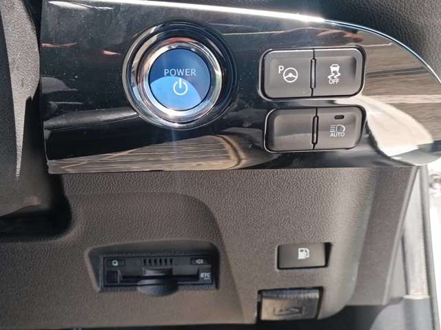 トヨタ プリウス １．８ Ｓ セーフティ プラス H30年 (近畿) 99