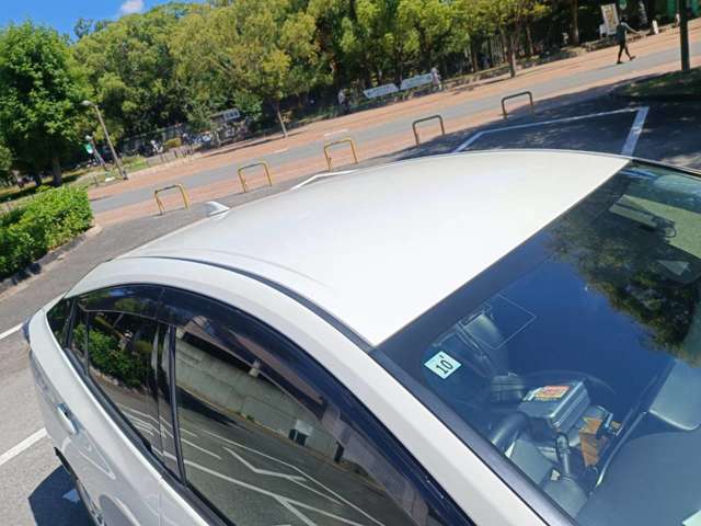 トヨタ プリウス １．８ Ｓ セーフティ プラス H30年 (近畿) 99