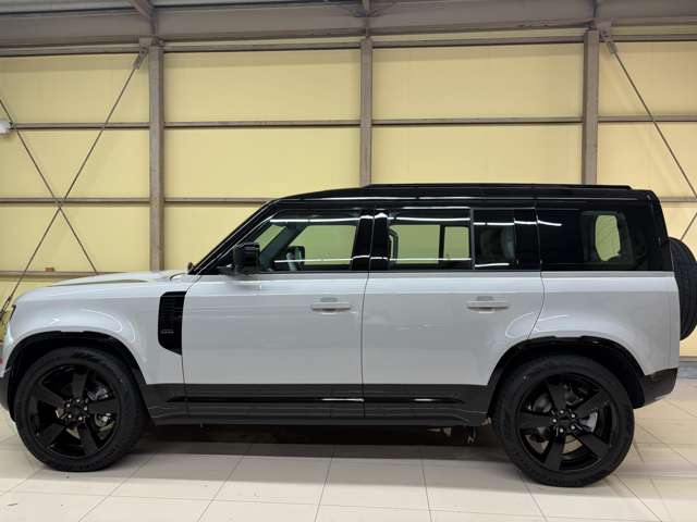 ランドローバー ディフェンダー １１０ Ｘダイナミック ＳＥ ２．０Ｌ Ｐ３００ ４ＷＤ R8年 (近畿) 99
