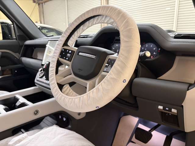 ランドローバー ディフェンダー １１０ Ｘダイナミック ＳＥ ２．０Ｌ Ｐ３００ ４ＷＤ R8年 (近畿) 99