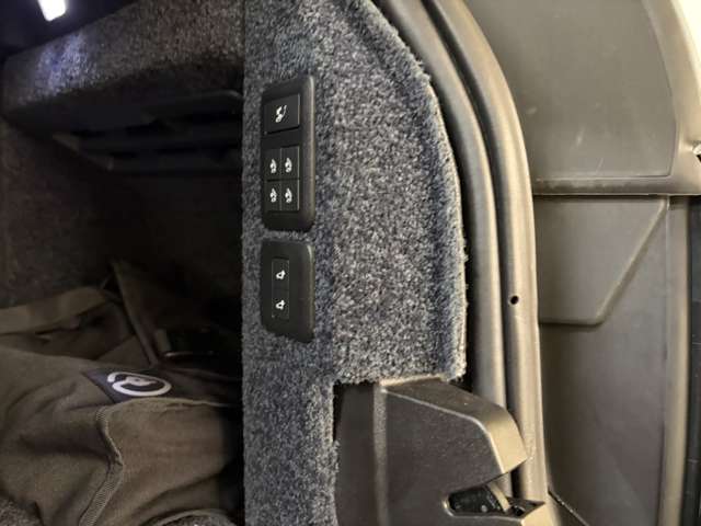 ランドローバー レンジローバー オートバイオグラフィ （ＰＨＥＶ ４０４ＰＳ） ４ＷＤ R3年 (近畿) 99