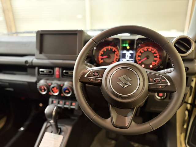 スズキ ジムニー　ノマド １．５ ＦＣ ４ＷＤ R7年 (近畿) 99