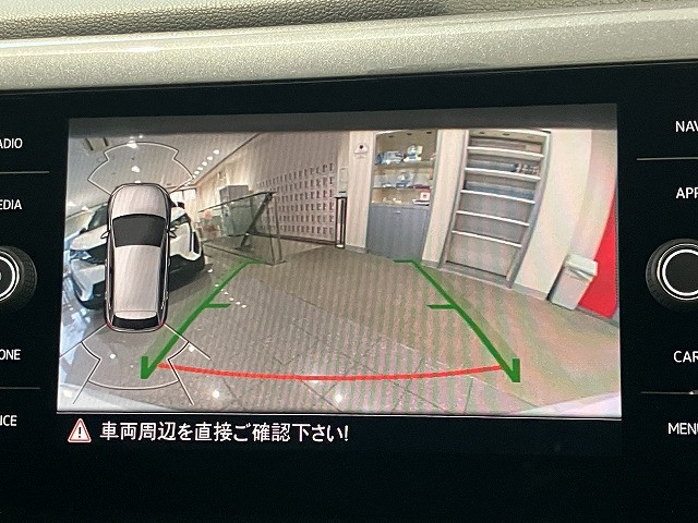 フォルクスワーゲン ポロ ＴＳＩ　ハイライン R1年 (近畿) 99