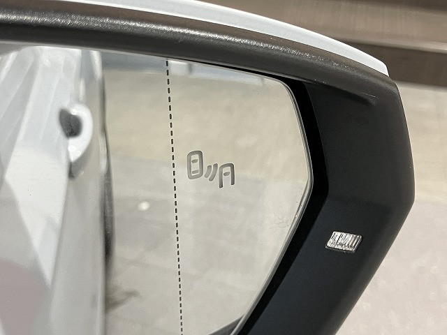 フォルクスワーゲン ポロ ＴＳＩ　ハイライン R1年 (近畿) 99