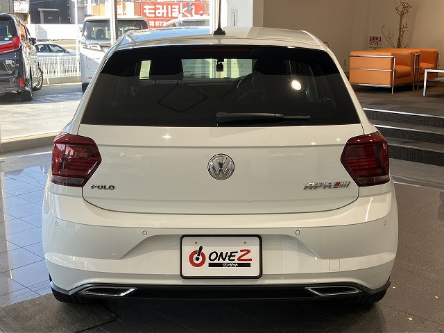 フォルクスワーゲン ポロ ＴＳＩ　Ｒライン R2年 (近畿) 99