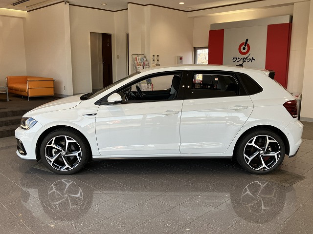 フォルクスワーゲン ポロ ＴＳＩ　Ｒライン R2年 (近畿) 99