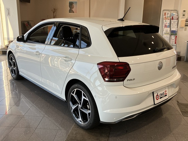 フォルクスワーゲン ポロ ＴＳＩ　Ｒライン R2年 (近畿) 99