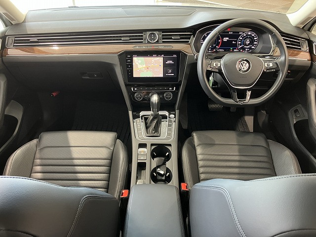 フォルクスワーゲン パサートヴァリアント ＴＤＩ ハイライン ディーゼルターボ R2年 (近畿) 99