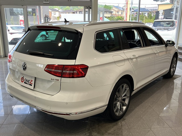フォルクスワーゲン パサートヴァリアント ＴＤＩ ハイライン ディーゼルターボ R2年 (近畿) 99