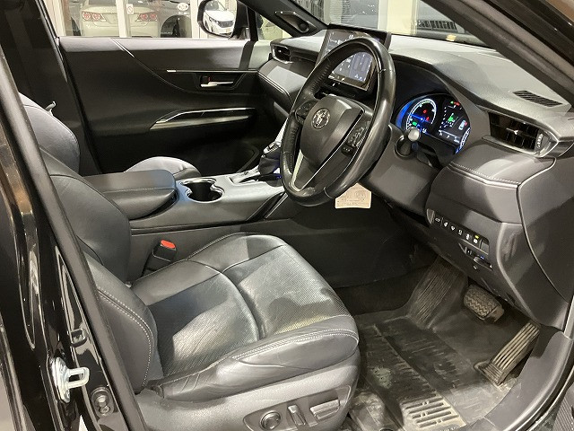 トヨタ ハリアー　ハイブリッド ２．５ ハイブリッド Ｅ－ＦＯＵＲ Ｚ レザーパッケージ ４ＷＤ R2年 (近畿) 99