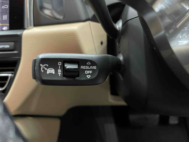 ポルシェ マカン ＰＤＫ ４ＷＤ R1年 (近畿) 99