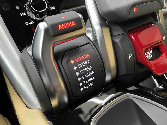 ランボルギーニ ウルス ４．０ ４ＷＤ R1年 (近畿) 99
