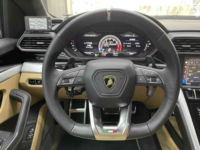 ランボルギーニ ウルス ４．０ ４ＷＤ R1年 (近畿) 99