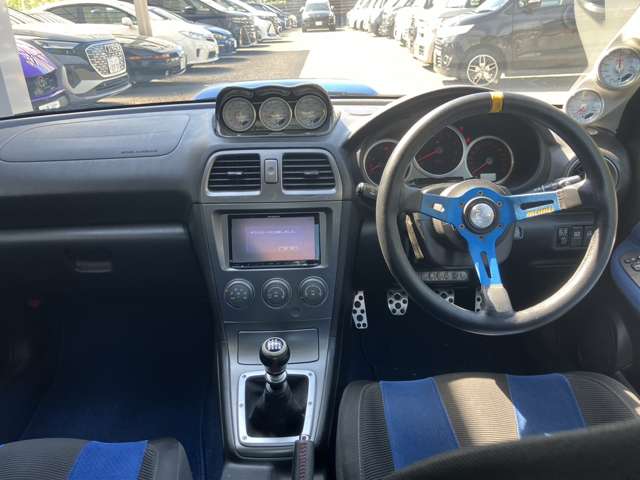 スバル インプレッサ ２．０ ＷＲＸ ４ＷＤ H17年 (近畿) 99