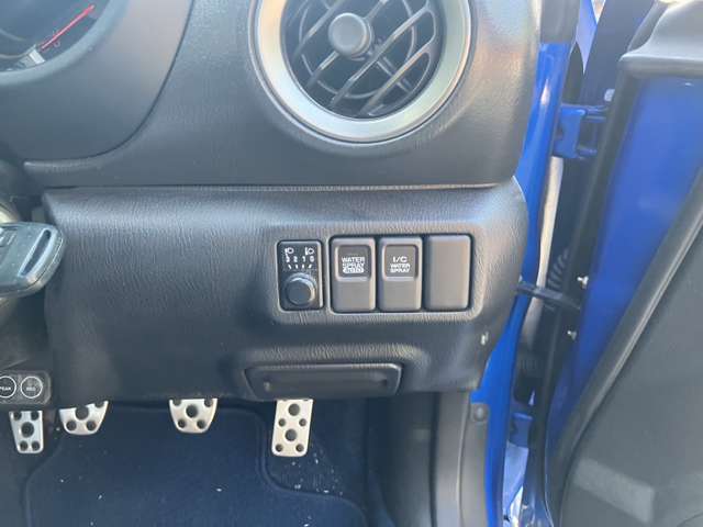 スバル インプレッサ ２．０ ＷＲＸ ４ＷＤ H17年 (近畿) 99