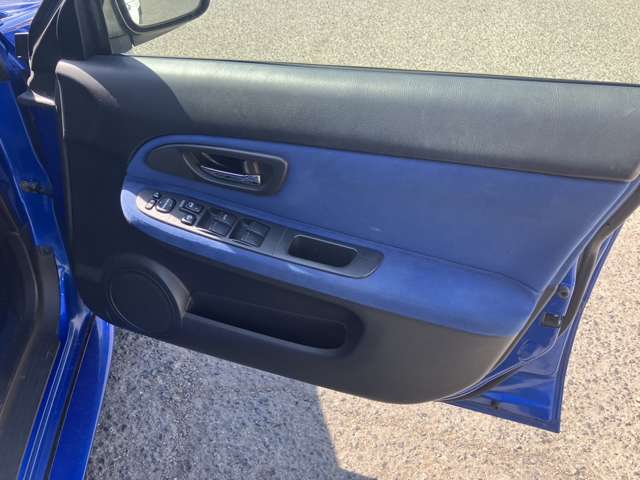 スバル インプレッサ ２．０ ＷＲＸ ４ＷＤ H17年 (近畿) 99
