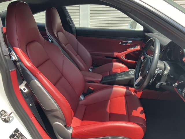 ポルシェ ９１１ カレラ ＧＴＳ ＰＤＫ H29年 (近畿) 99