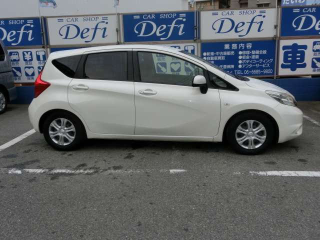 日産 ノート １．２ Ｘ H25年 (近畿) 99