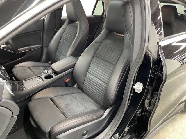 メルセデスベンツ ＣＬＡシューティングブレーク ＣＬＡ１８０　ＡＭＧ　スタイル H29年 (近畿) 99