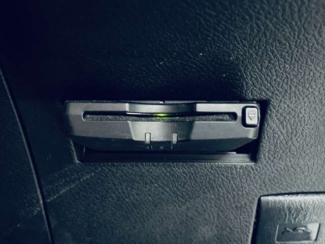 トヨタ カローラフィールダー １．５Ｇ H27年 (近畿) 99